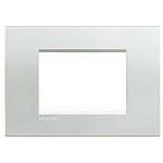 LNA4803AG  LivingLight Рамка прямоугольная, 3 модуля, цвет Серебро